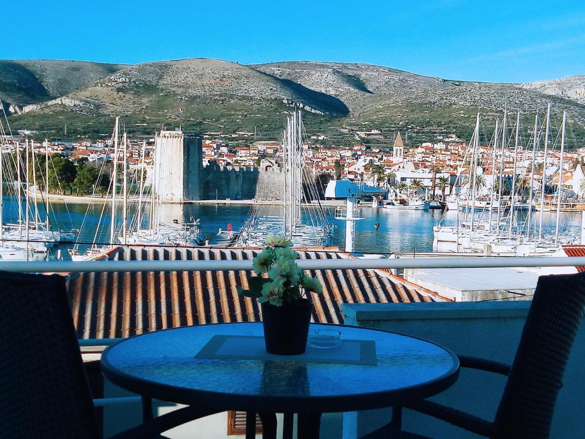 Villa Angel Trogir Exterior photo